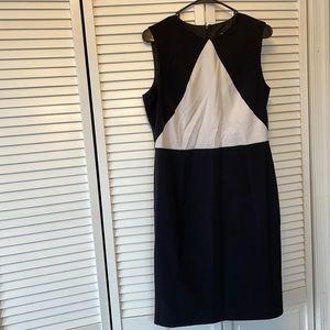 Nine West flattering dress